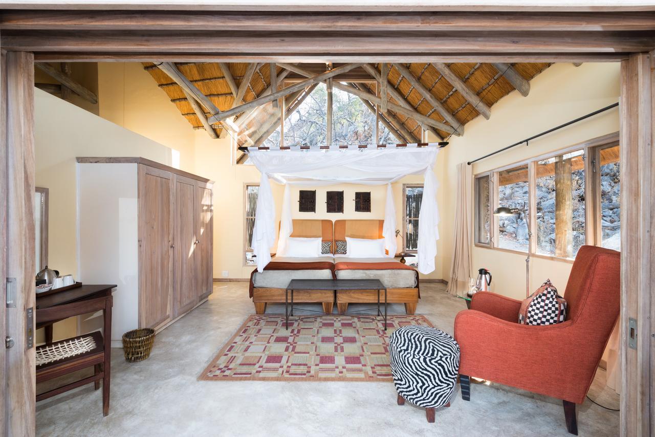 Ongava Lodge 奥考奎约 外观 照片